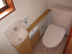 手洗いカウンターを取り付けました