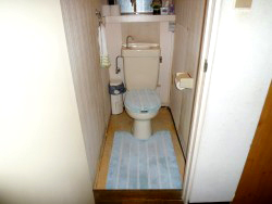 トイレリフォーム前